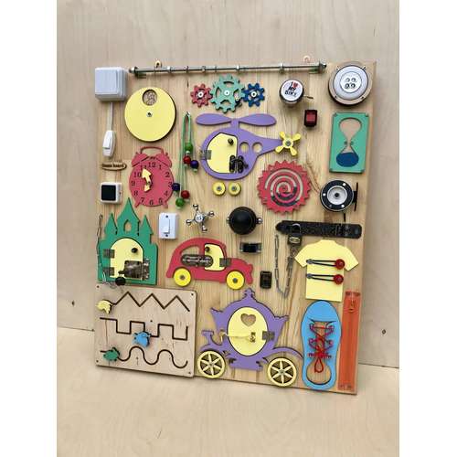 Дошка розвиваюча бізіборд 70х60см для дітей