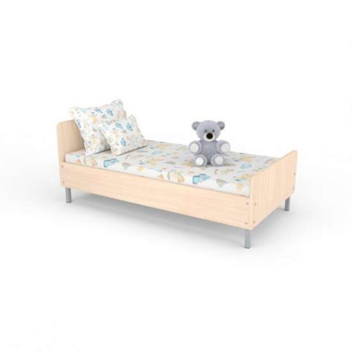 Детская кроватка одноярусная на ножках для садика 140х60