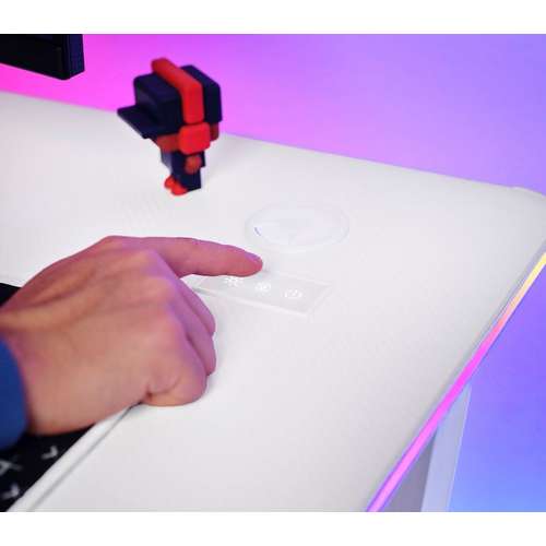 Стіл геймерський білий Trust GXT 709W LUMINUS 120х74см RGB підсвітка купити за ціною 7 999 грн. Стіл геймерський білий Trust GXT 709W LUMINUS 120х74см RGB підсвітка купити за ціною 7 999 грн.