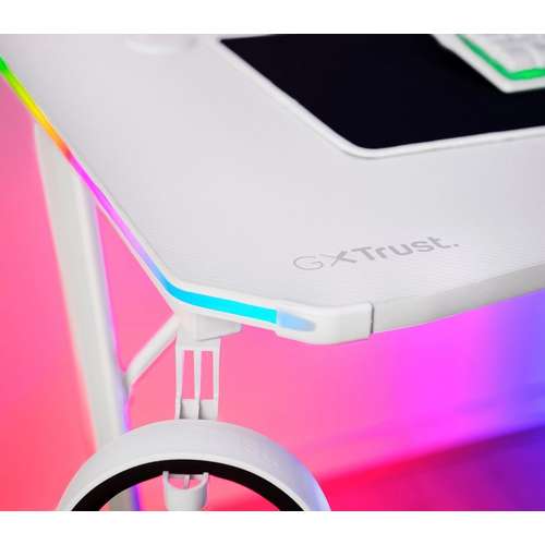 Стіл геймерський білий Trust GXT 709W LUMINUS 120х74см RGB підсвітка купити за ціною 7 999 грн. Стіл геймерський білий Trust GXT 709W LUMINUS 120х74см RGB підсвітка купити за ціною 7 999 грн.