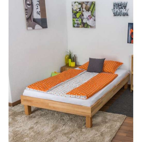 Деревянная детская полуторная кровать 120*190см на ножках с изголовьем Деревянная детская полуторная кровать 120*190см на ножках с изголовьем