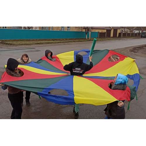 Реквизит для аниматора "Парашют" с отверстиями (диаметр 4 м)