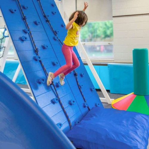 Страховочный мат Альпинист в спортивный зал ✅ хорошие характеристики Страховочный мат Альпинист в спортивный зал ✅ хорошие характеристики