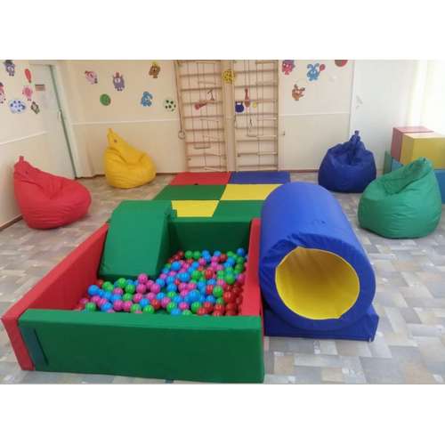 Сухой бассейн со ступенями-горкой ✅ хорошие характеристики Сухой бассейн со ступенями-горкой ✅ хорошие характеристики